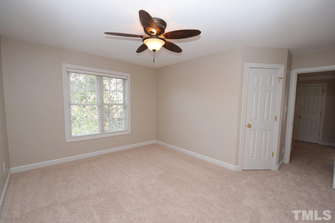 12421 Mayhurst Place Raleigh, NC 27614 - Photo 15 of 25 Gallery Image 15