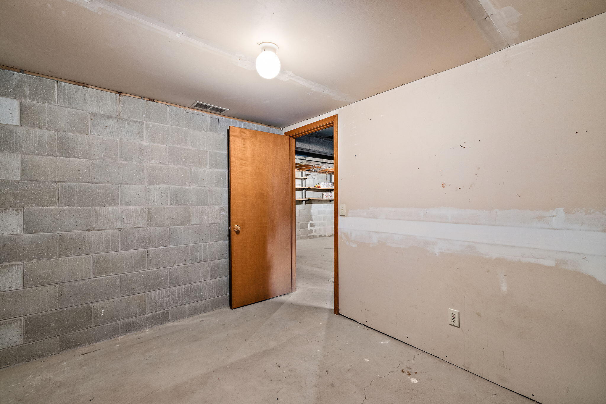 6779 Automobile Road Twin Lake, MI 49457 - Photo 26 of 31 27-web-or-mls-2R9A5012