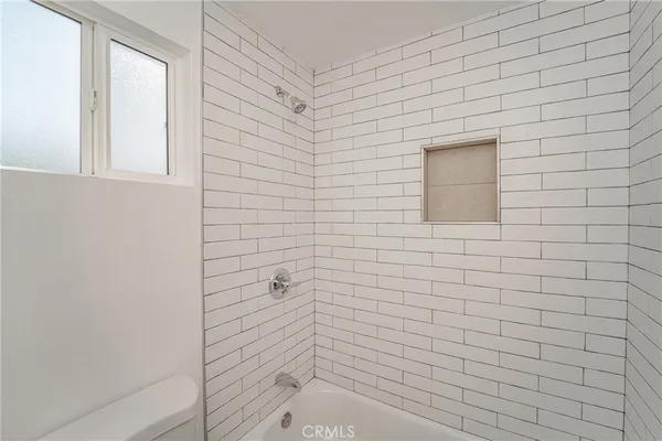 $1,995 | 11420 Clovis Avenue, Los Angeles, CA 90059