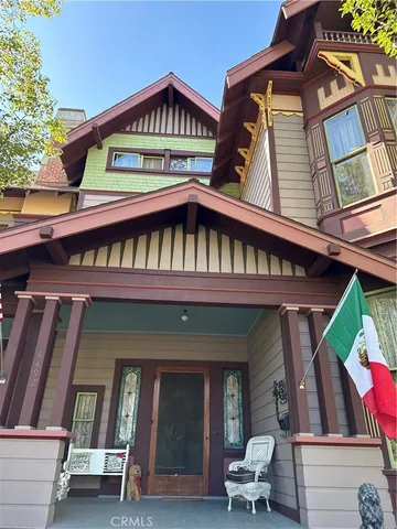 $950 | 4492 12th Street, Riverside, CA 92501