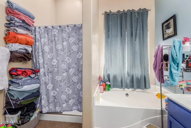 a view of a gallery with closet