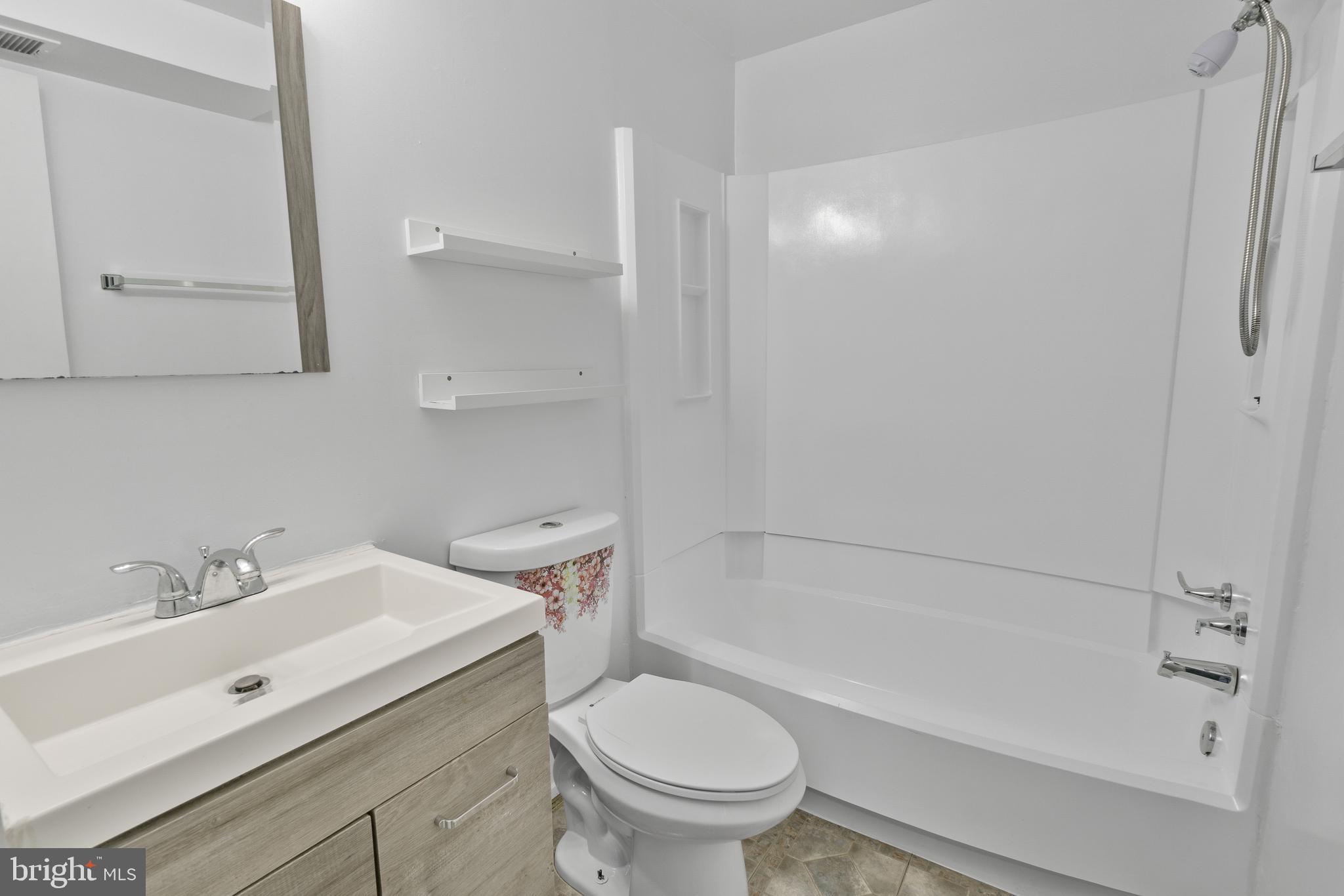 8619 Welbeck Way Gaithersburg, MD 20886 - Photo 14 of 25