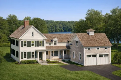 $4,500,000 | 96 Black Horse Lane, Cohasset, MA 02025