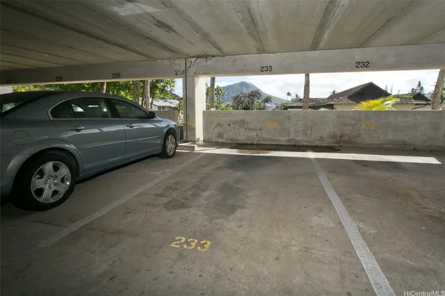 $649,000 | 250 Kawaihae Street, Unit 2E, Honolulu, HI 96825