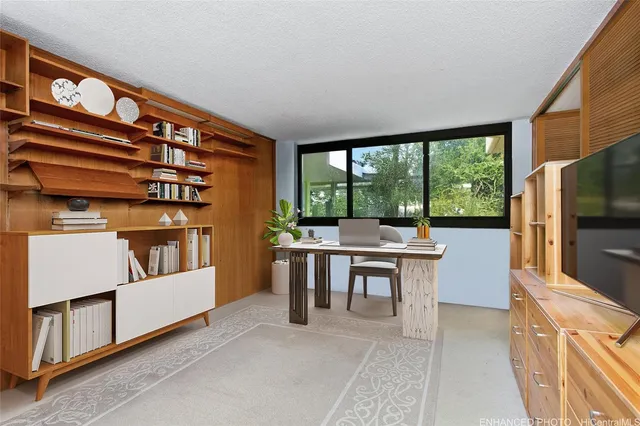 $649,000 | 250 Kawaihae Street, Unit 2E, Honolulu, HI 96825