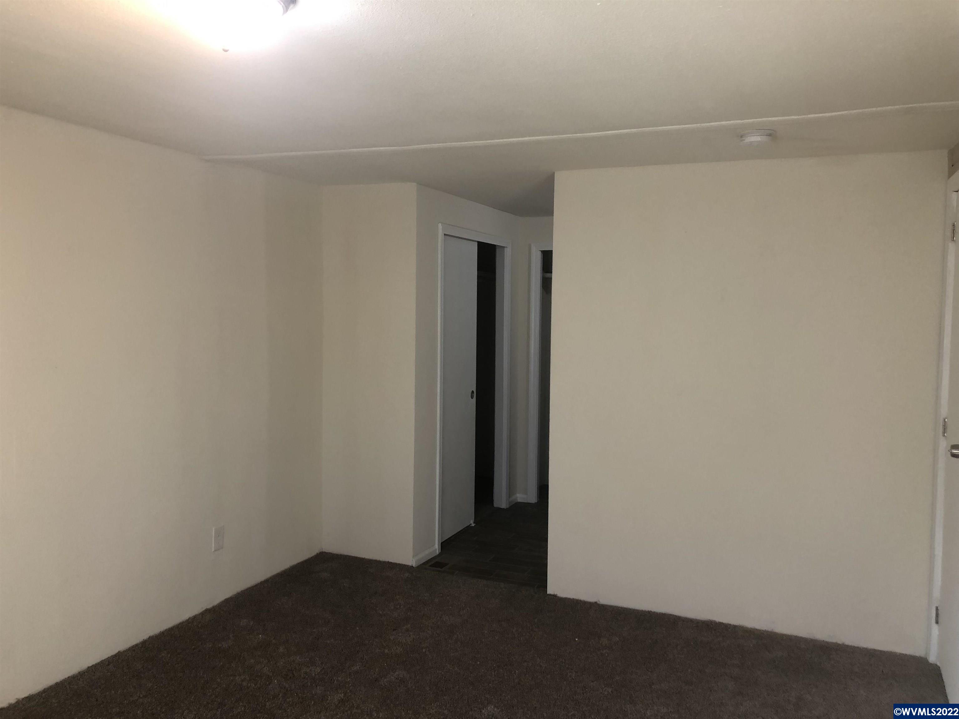 5355 River ( Road, Unit 101 Keizer, OR 97303 - Photo 16 of 20 Gallery Image 16