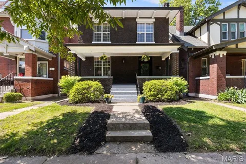 $365,000 | 5928 De Giverville Avenue, St. Louis, MO 63112