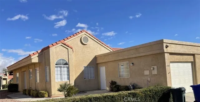 $1,700 | 19052 Primrose Lane, Apple Valley, CA 92308