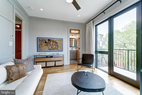 $16,000 | 1327 R Street Northwest, Unit 2, Washington, DC 20009