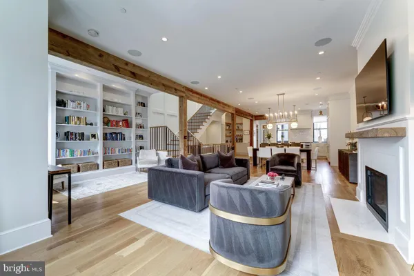 $16,000 | 1327 R Street Northwest, Unit 2, Washington, DC 20009