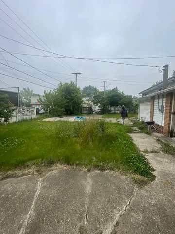 $119,000 | 775 Greenbay Avenue, Calumet City, IL 60409