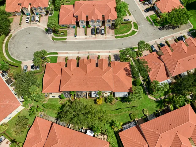 $435,000 | 4750 Northwest 117th Avenue, Coral Springs, FL 33076