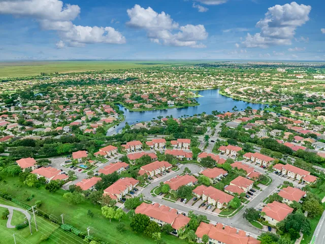 $435,000 | 4750 Northwest 117th Avenue, Coral Springs, FL 33076