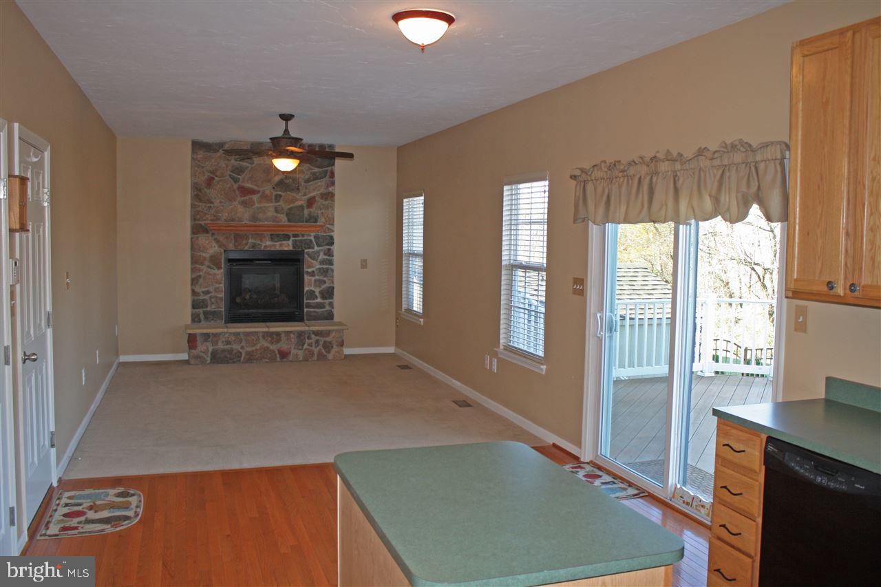 2510 Codorus Lane Spring Grove, PA 17362 - Photo 12 of 34 Gallery Image 12