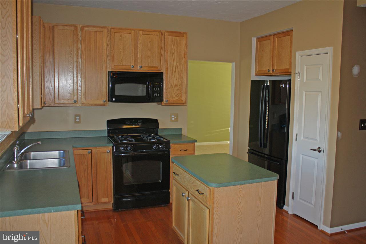 2510 Codorus Lane Spring Grove, PA 17362 - Photo 13 of 34 Gallery Image 13