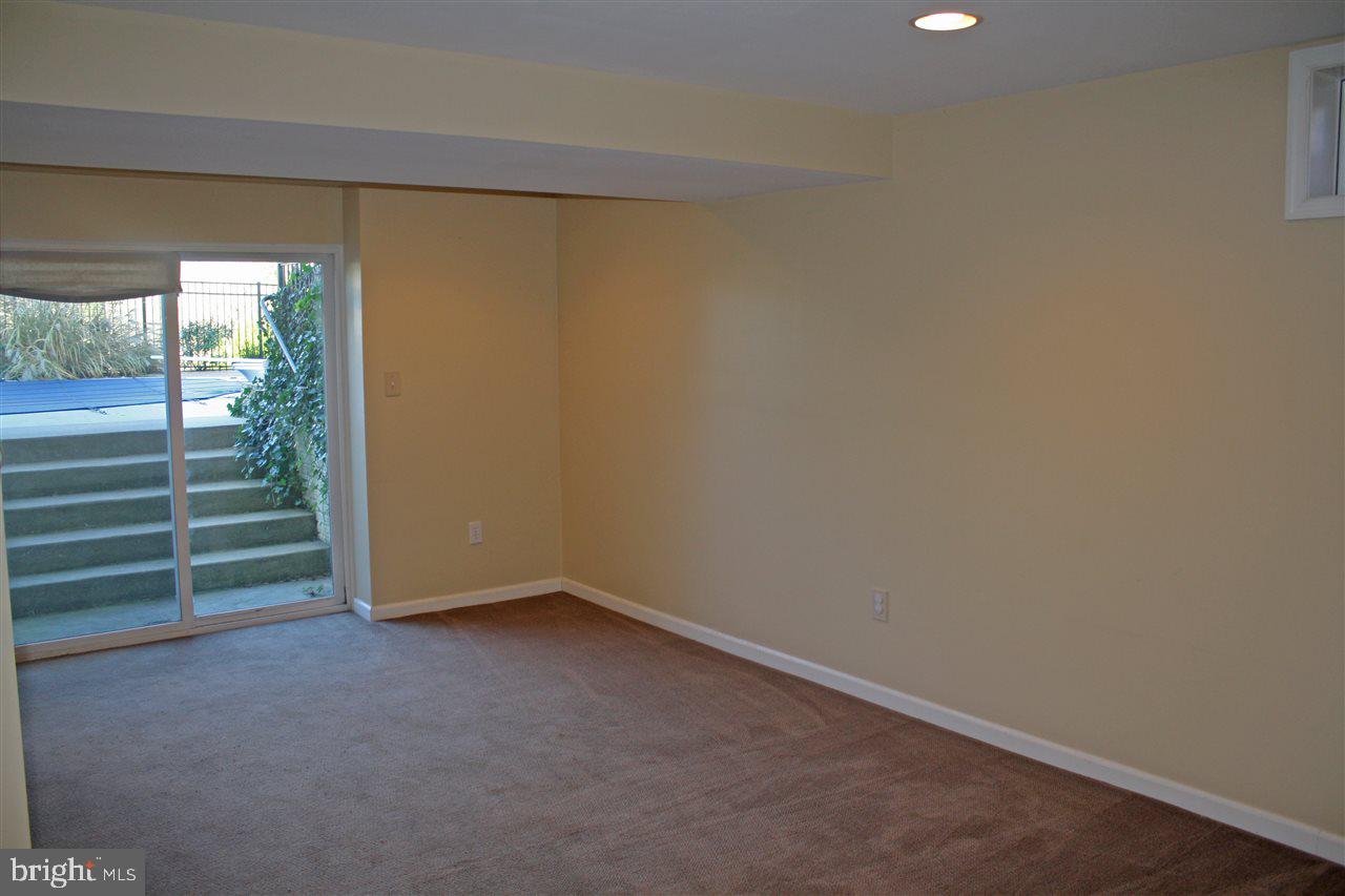 2510 Codorus Lane Spring Grove, PA 17362 - Photo 20 of 34 Gallery Image 20