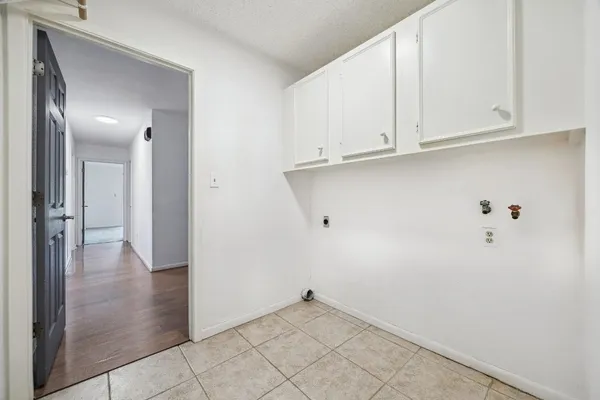 $472,000 | 1203 Half Moon Drive, Wharton, TX 77488