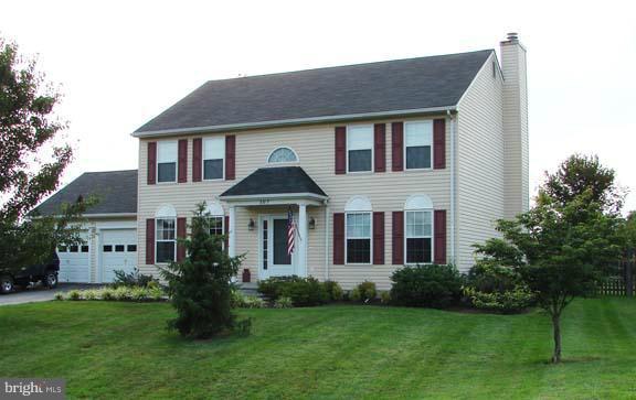Exterior (Front)