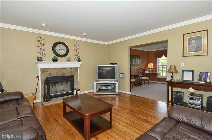 307 Stuart Court Berryville, VA 22611 - Photo 21 of 29 Family Room w/wood-burning fireplace