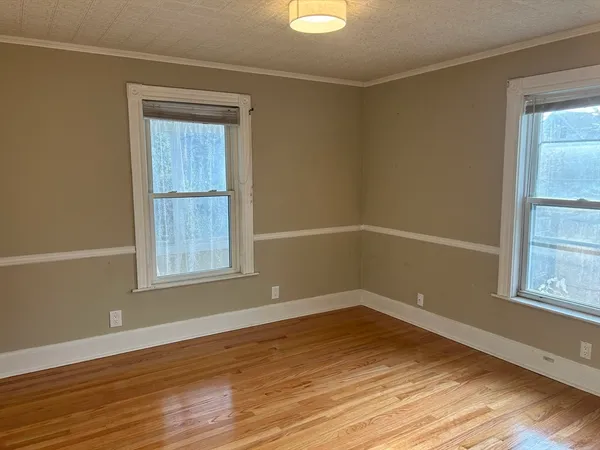 $3,600 | 11 Pennsylvania Avenue, Unit 11, Newton, MA 02464