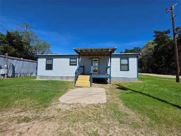 $950 | 208 Cemetery Road, Unit 1, Willis, TX 77378