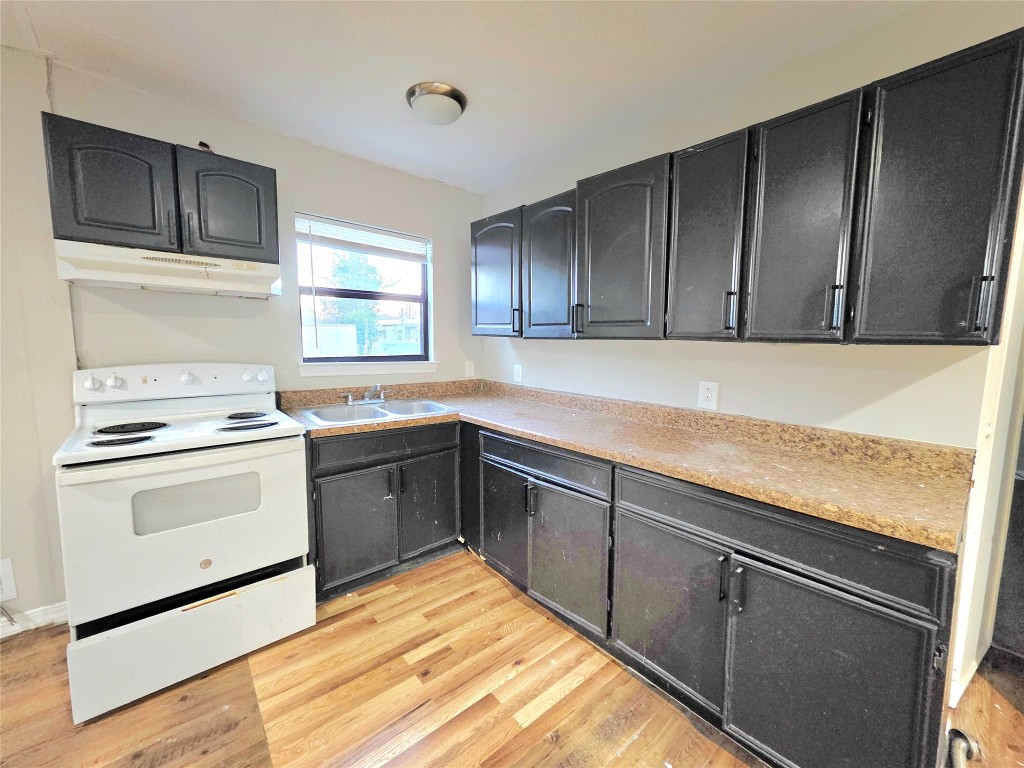 208 Cemetery Road, Unit 1 Willis, TX 77378 - Photo 4 of 7