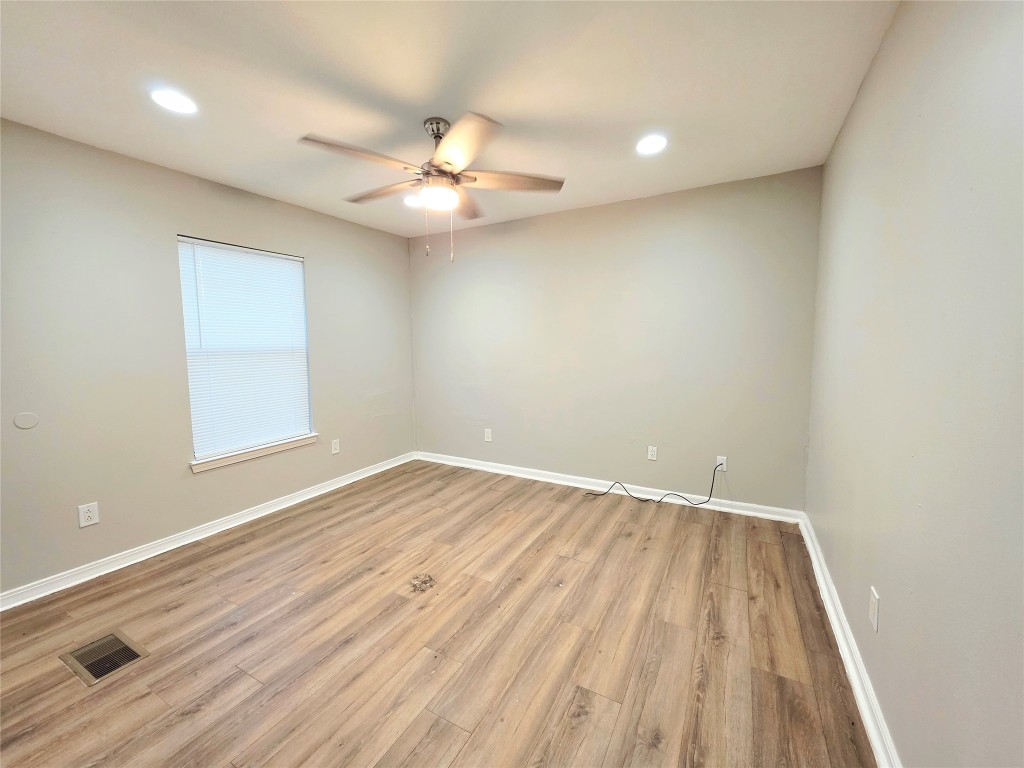 208 Cemetery Road, Unit 1 Willis, TX 77378 - Photo 5 of 7