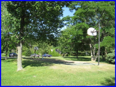 12 Shore Cliff Road Sturgeon Bay, WI 54235 - Photo 4 of 6