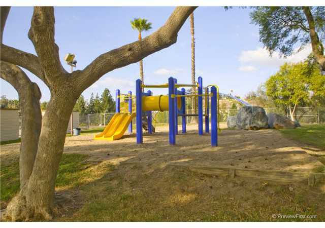 2284 Peach Tree Lane Spring Valley, CA 91977 - Photo 21 of 25 Gallery Image 21