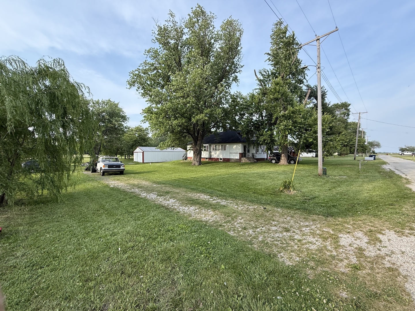 3609 Artesian Avenue Armstrong, IL 61812 - Photo 31 of 32 a view of a park with trees and grass
