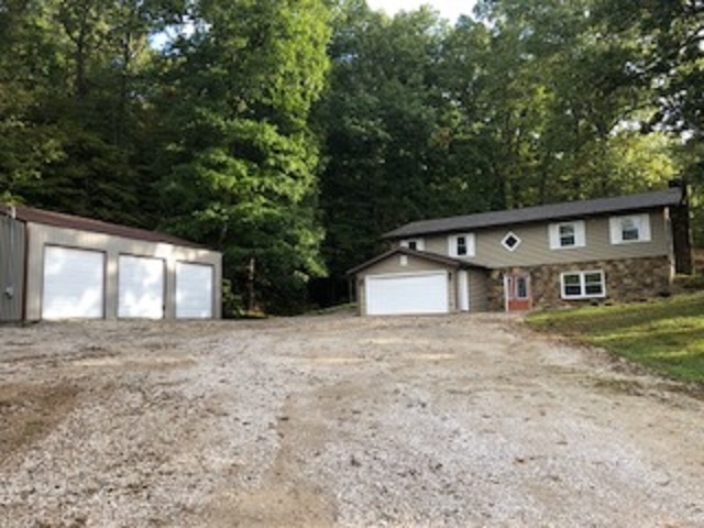 3369 East Boltinghouse Road Bloomington, IN 47408 - Photo 2 of 16 Gallery Image 2