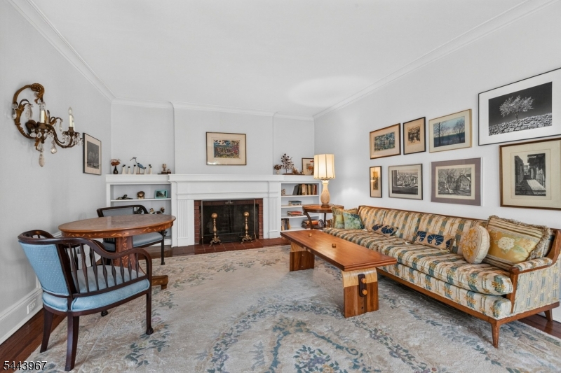 132 Hillside Road Elizabeth, NJ 07208 - Photo 6 of 29
