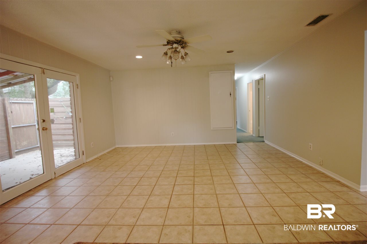 5558 Andover Boulevard Mobile, AL 36609 - Photo 10 of 23