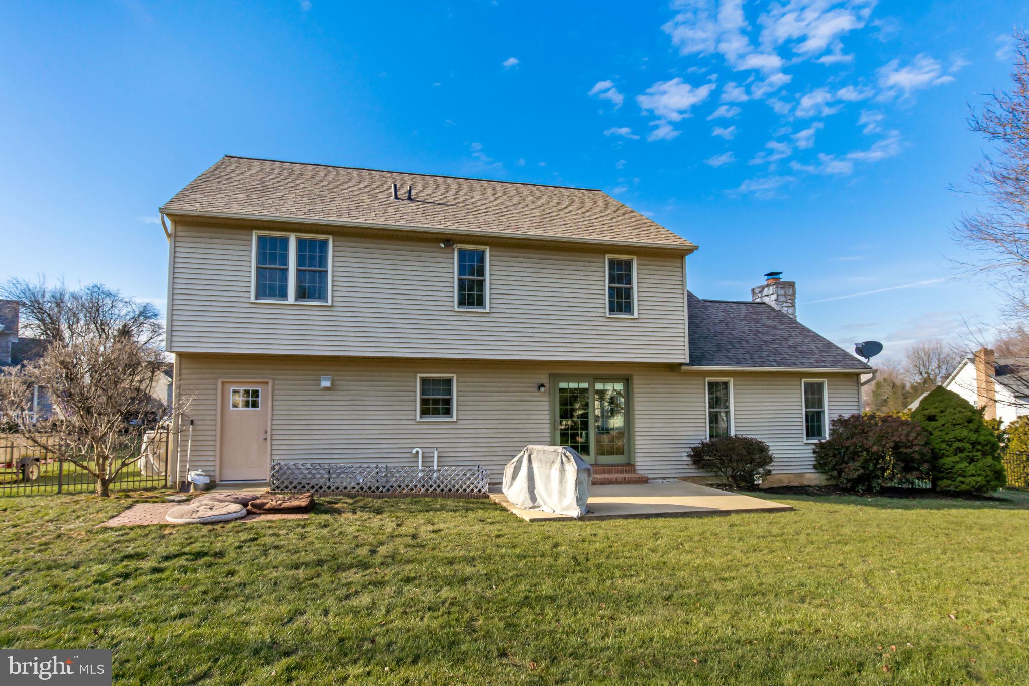15 Alice Avenue Lititz, PA 17543 - Photo 37 of 40 Exterior Rear