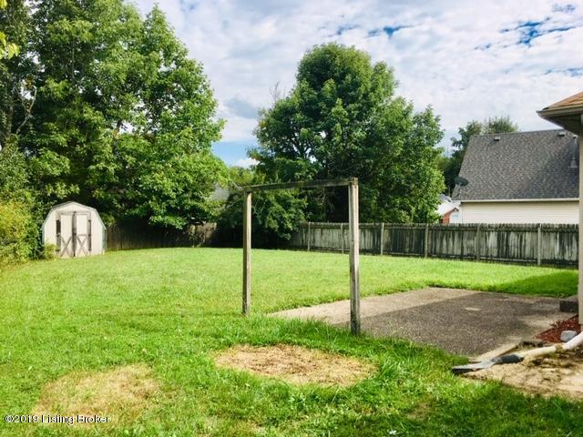 11101 Meadow Run Road Louisville, KY 40229 - Photo 45 of 45 42