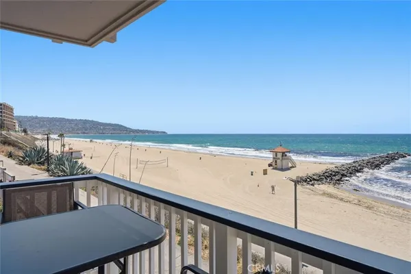 $5,900 | 625 Esplanade, Unit 9, Redondo Beach, CA 90277
