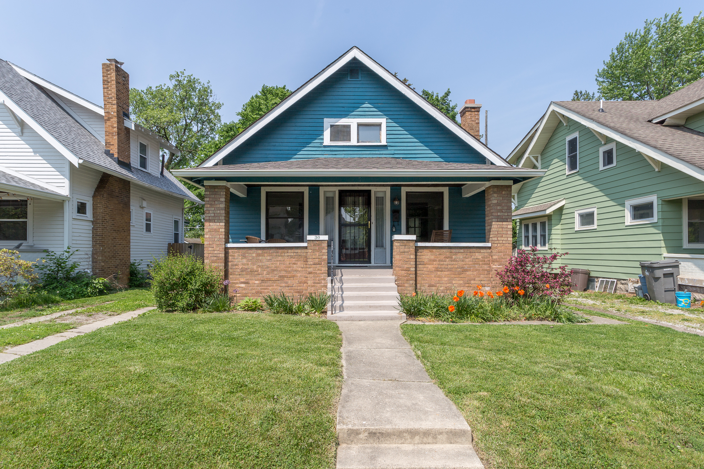 30 North Kenmore Road Indianapolis, IN 46219 - Photo 1 of 26 Gallery Image 1