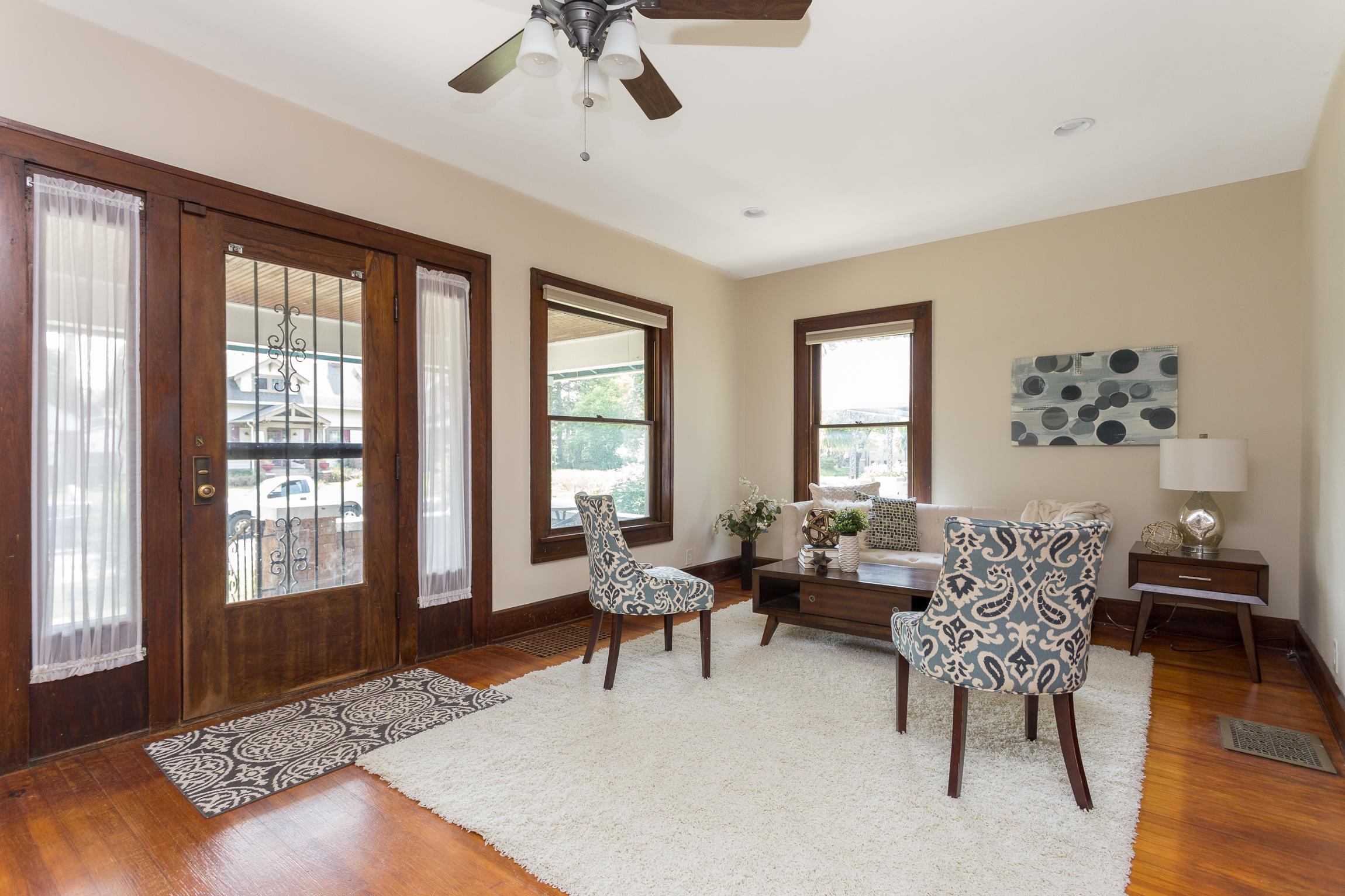 30 North Kenmore Road Indianapolis, IN 46219 - Photo 4 of 26 Gallery Image 4
