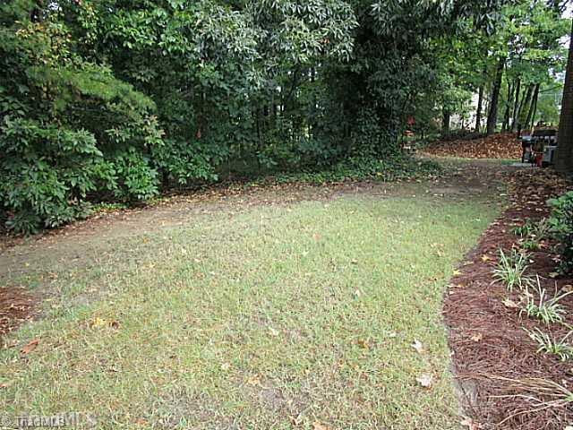 1742 Ternberry Road High Point, NC 27262 - Photo 14 of 15 View.