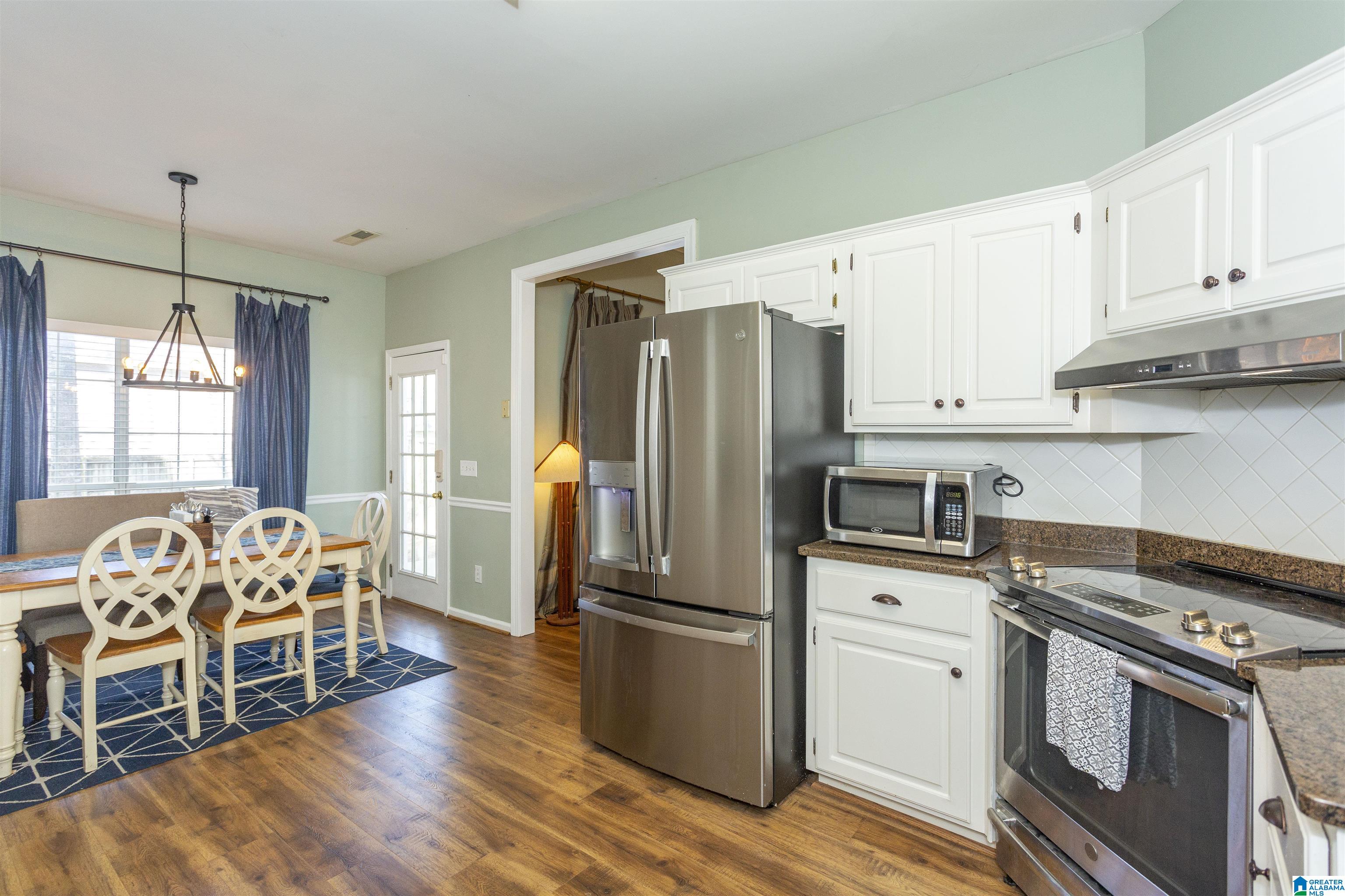 225 Summer Brook Lane Alabaster, AL 35007 - Photo 18 of 60