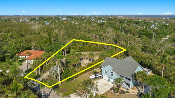 $475,000 | 1746 Windward Way, Sanibel, FL 33957
