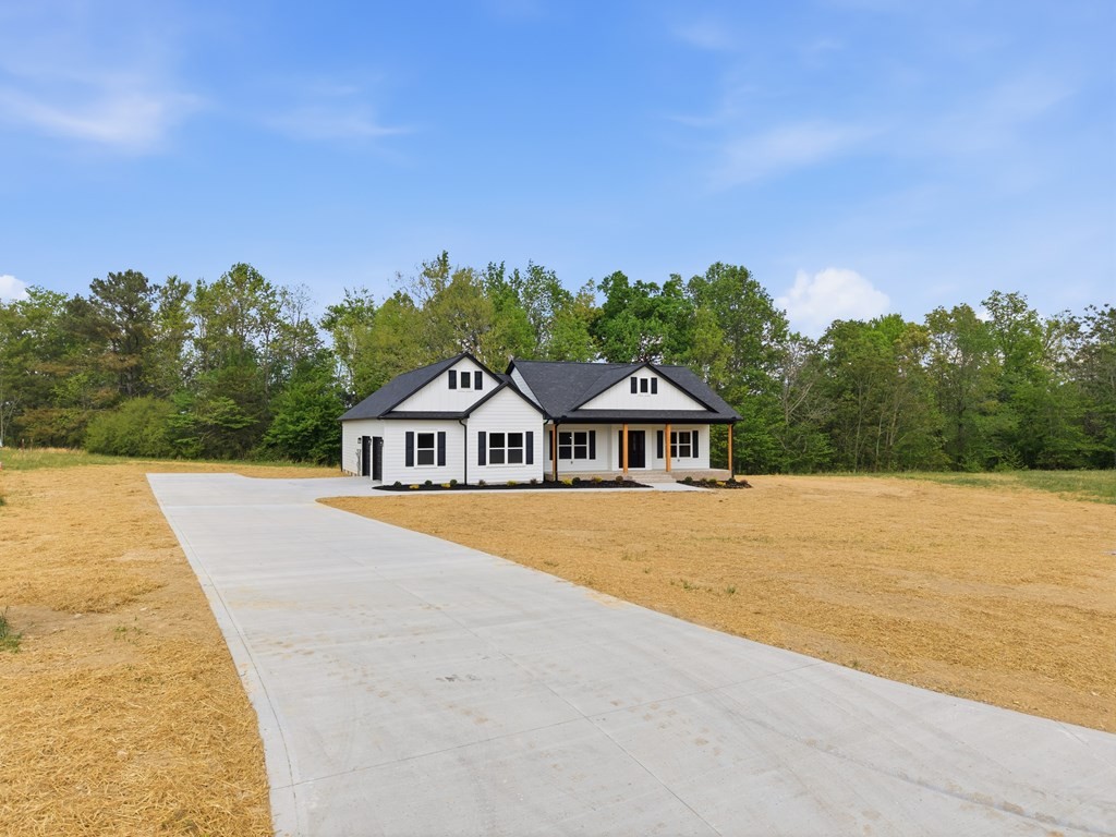 11100 H O Allison Road Baxter, TN 38544 - Photo 2 of 34