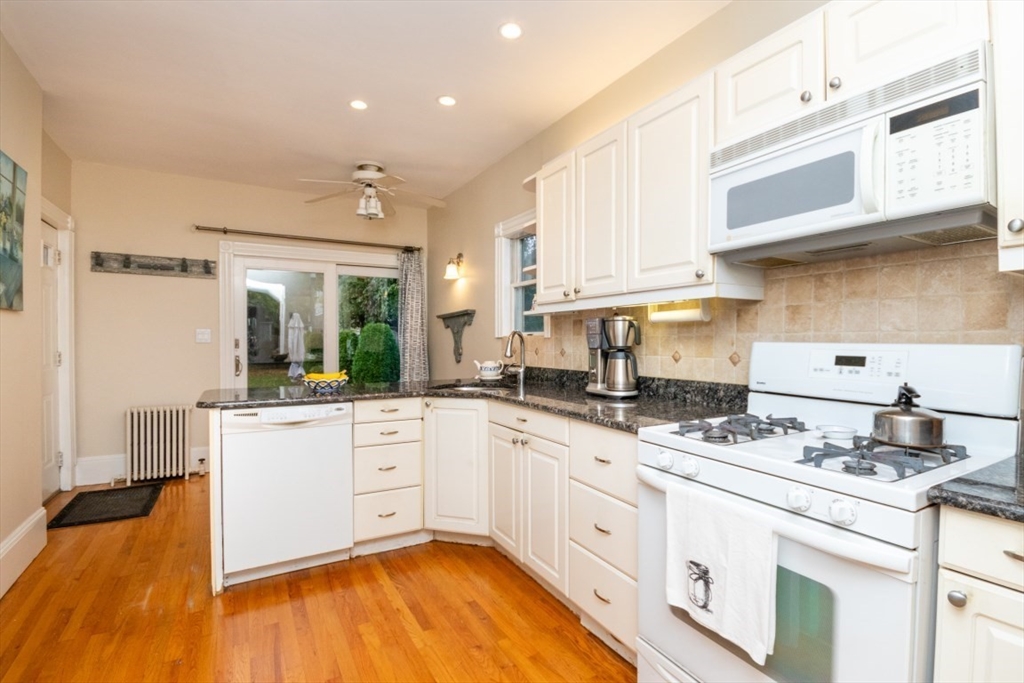 46 Perham Street Boston, MA 02132 - Photo 8 of 42 Gallery Image 8