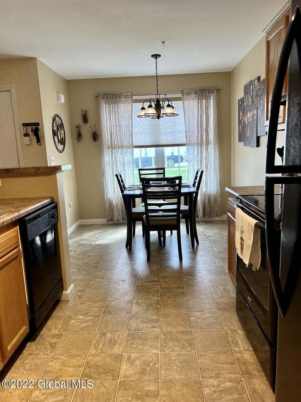 602 Cedar Run Rensselaer, NY 12144 - Photo 15 of 50 IMG_0701 Large