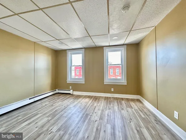 $2,400 | 23 Lily Street, Hamilton, NJ 08610