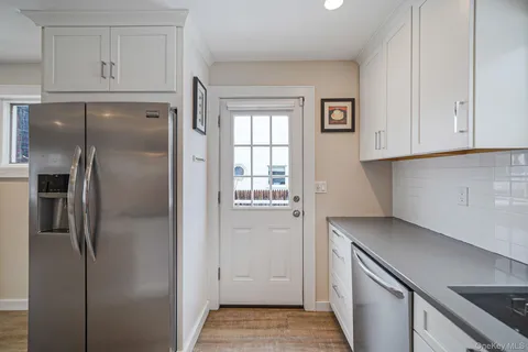 $609,000 | 10 Terry Place, Center Moriches, NY 11934