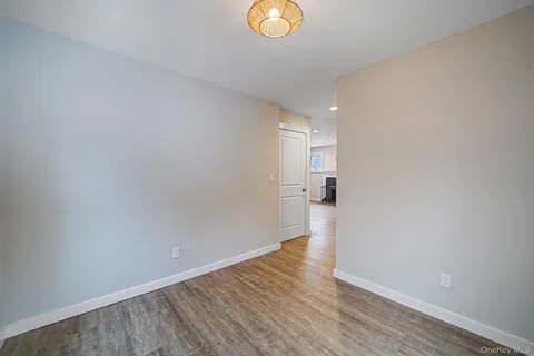 $609,000 | 10 Terry Place, Center Moriches, NY 11934