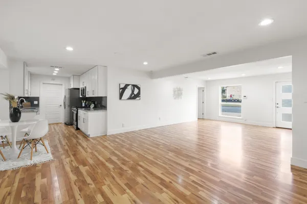 $3,200 | 4604 Bundyhill Drive, Austin, TX 78723