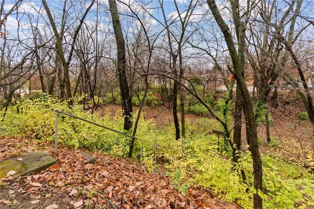 $395,000 | 111 West Oak Street, Warrensburg, MO 64093