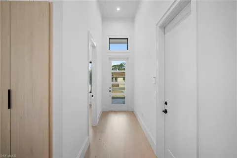 $1,899,000 | 786 107th Avenue North, Naples, FL 34108